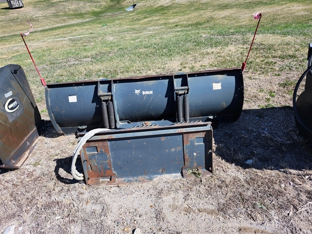 2003 Bobcat Spring mounted  snow blade