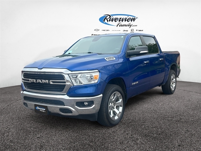2019 RAM 1500 Big Horn/Lone Star 4x4 Crew Cab 5'7's photo
