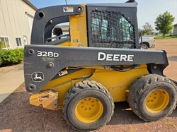 2012 JOHN DEERE 328