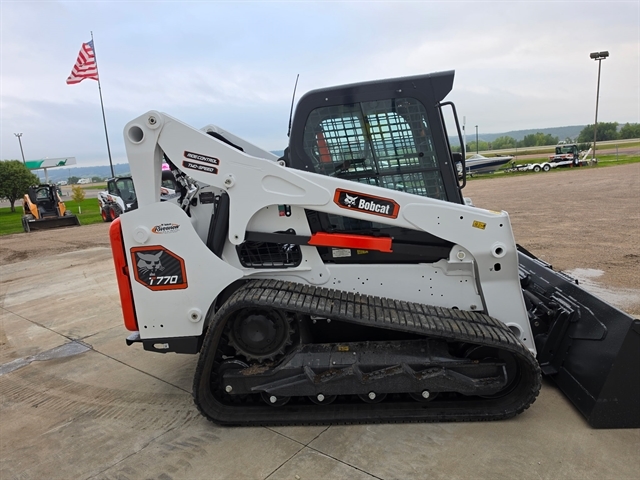 2026 BOBCAT T4