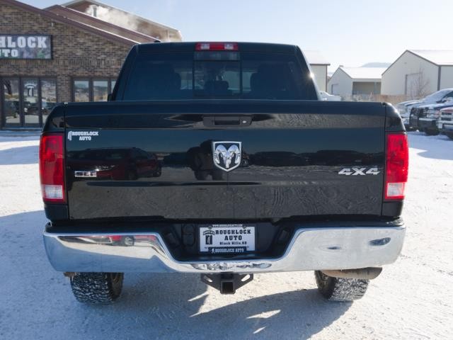 2017 Ram 1500 SLT photo 3