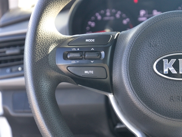 2018 Kia Rio LX photo 16