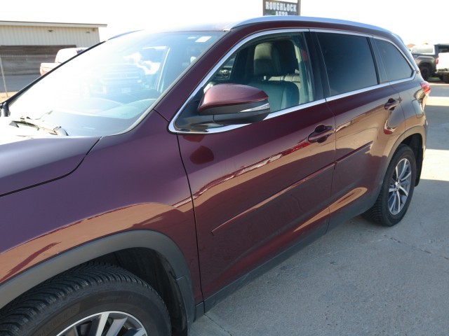 2019 Toyota Highlander XLE photo 5