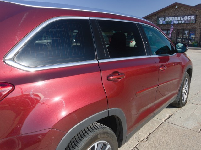 2019 Toyota Highlander XLE photo 7