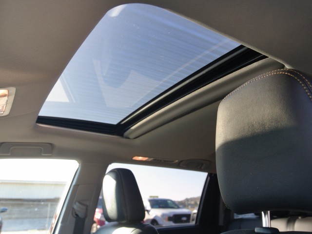 2019 Toyota Highlander XLE photo 13