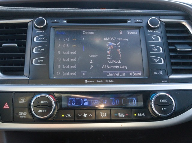 2019 Toyota Highlander XLE photo 18