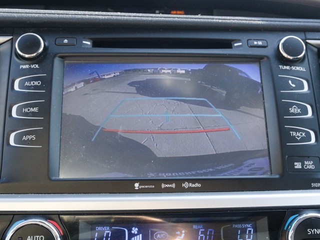 2019 Toyota Highlander XLE photo 19