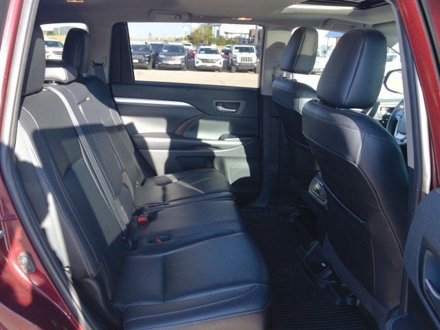 2019 Toyota Highlander XLE photo 30
