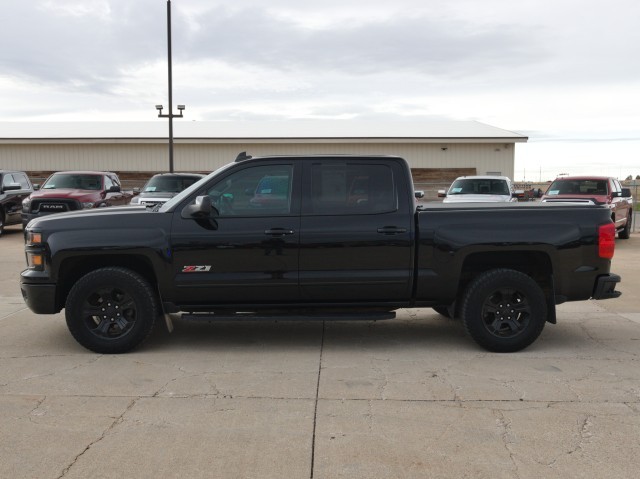 2015 Chevrolet Silverado 1500 LTZ photo 2