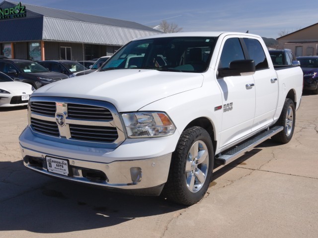 2018 RAM 1500 Big Horn 4x4 Crew Cab 5'7's photo