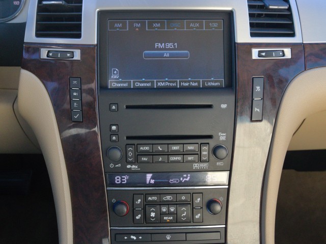 2009 Cadillac Escalade ESV Base - Photo 20