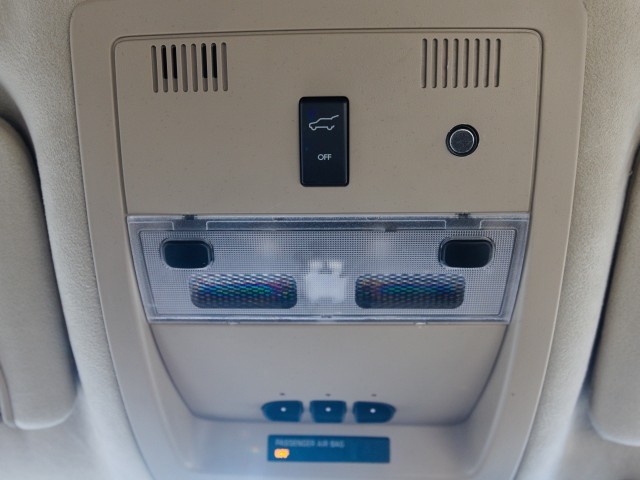 2009 Cadillac Escalade ESV Base - Photo 25