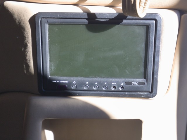2009 Cadillac Escalade ESV Base - Photo 34
