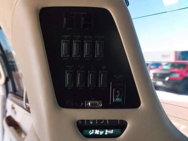 2009 Cadillac Escalade ESV Base - Photo 35