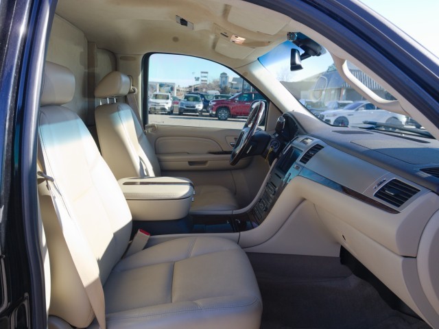 2009 Cadillac Escalade ESV Base - Photo 38