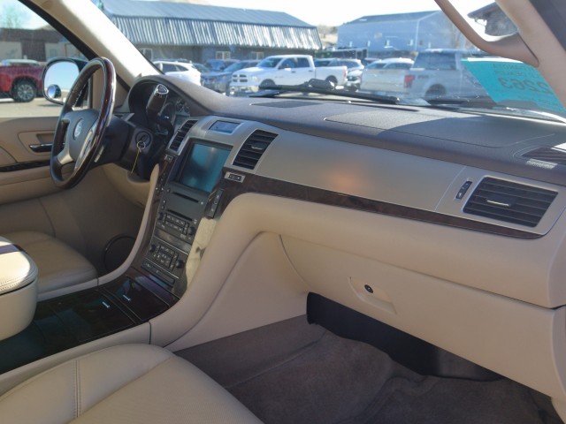 2009 Cadillac Escalade ESV AWD's photo