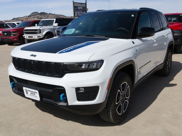 2022 Jeep Grand Cherokee Trailhawk 4xe 4x4's photo
