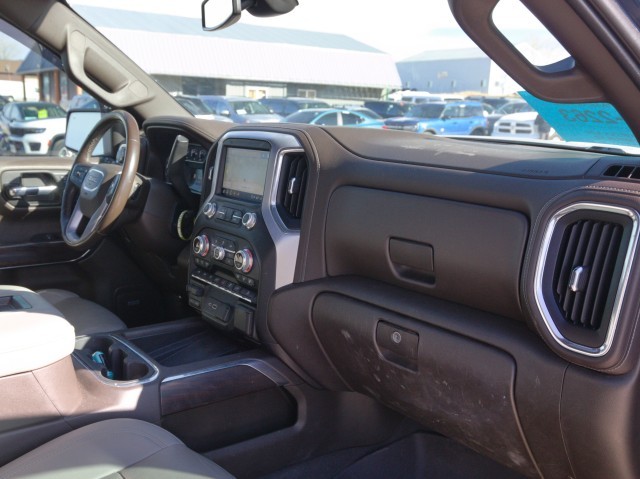 2021 GMC Sierra 4WD Crew Cab Short Box SLT's photo