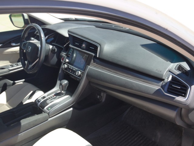 2019 Honda Civic EX CVT's photo