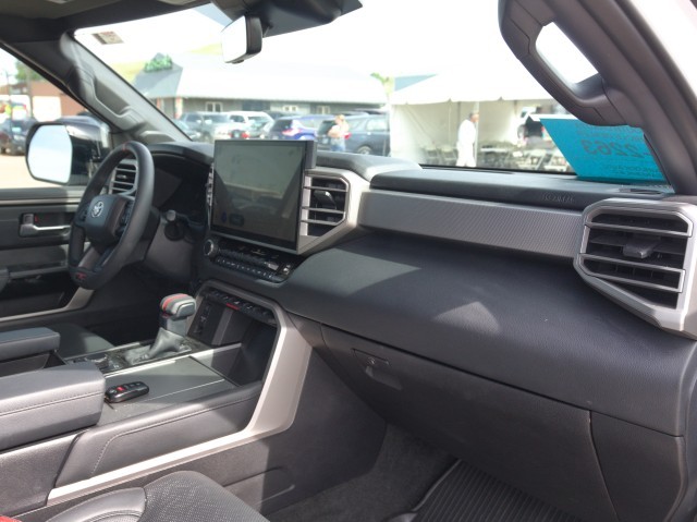 2025 Toyota Sequoia Limited 4WD i-FORCE MAX Hybrid's photo