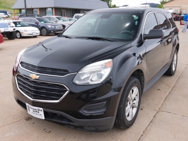 2016 Chevrolet Equinox LS's photo