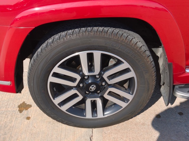 2024 Toyota 4Runner Limited - Photo 10