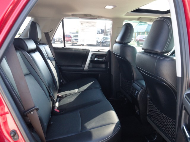 2024 Toyota 4Runner Limited - Photo 32