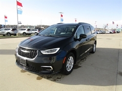 2022 CHRYSLER PACIFICA