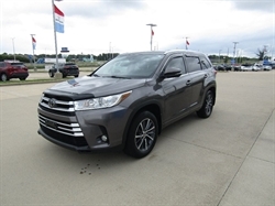 2017 TOYOTA HIGHLANDER