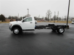 2024 RAM CHASSIS CAB