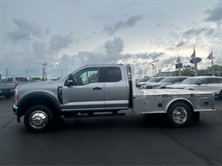 2023 FORD F550
