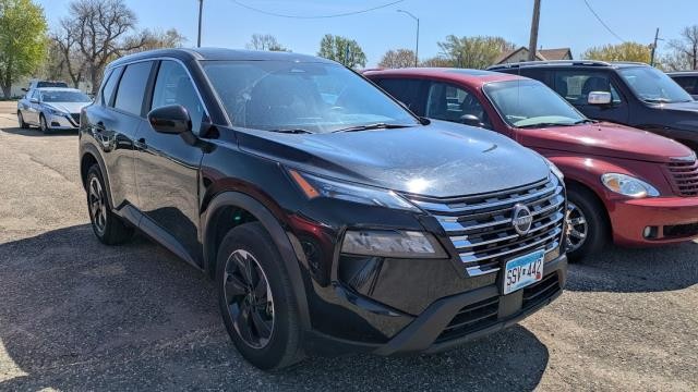 2025 Nissan Rogue SV AWD's photo