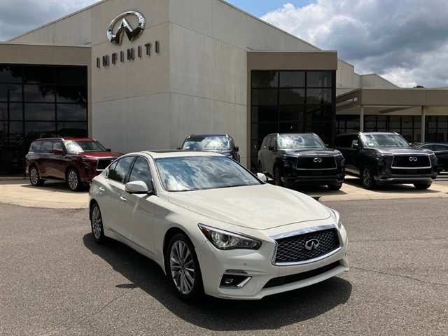 2022 INFINITI Q50