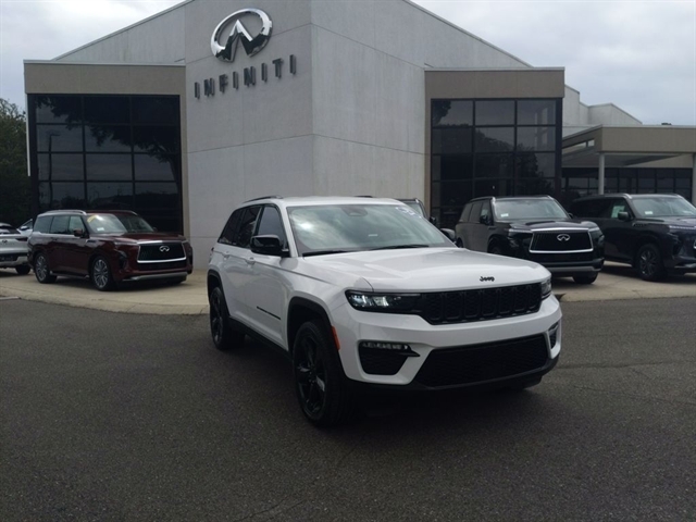 2024 JEEP GRAND CHEROKEE
