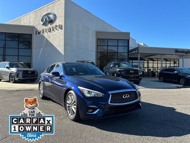 2023 INFINITI Q50 LUXE