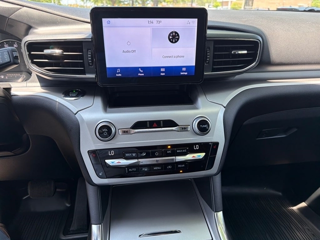 2021 Ford Explorer XLT - Photo 6