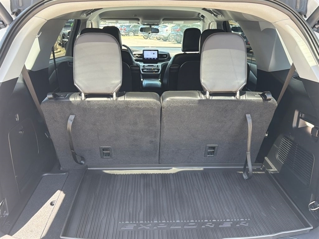 2021 Ford Explorer XLT - Photo 31