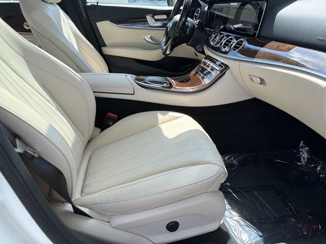 2023 Mercedes-Benz E-Class E350 - Photo 38