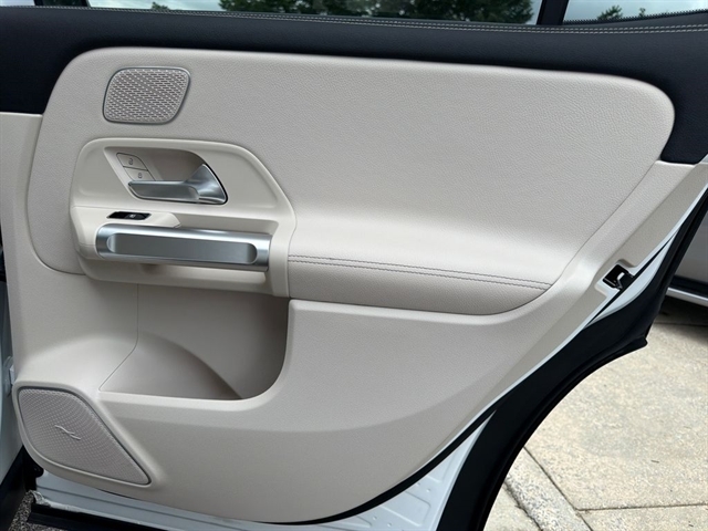 2022 Mercedes-Benz GLB Base - Photo 34