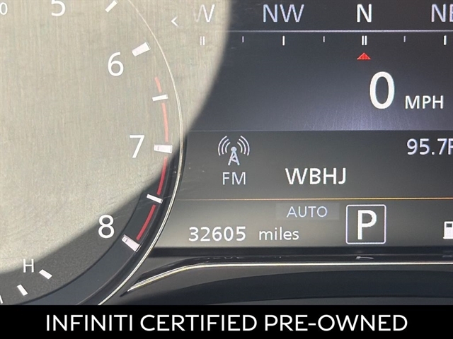 2023 INFINITI QX80 Sensory 4WD - Photo 8
