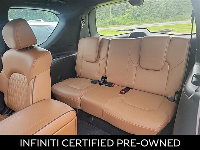 2023 INFINITI QX80 Sensory 4WD - Photo 17