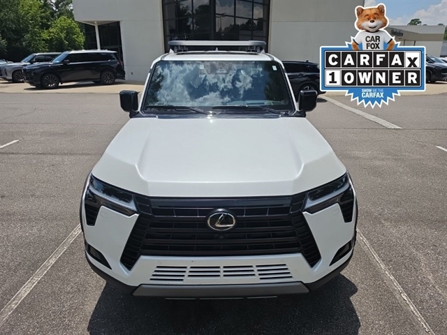 2025 Lexus GX 460 550 Overtrail's photo