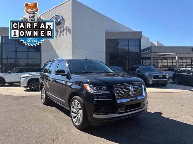 2024 Lincoln Navigator Premiere