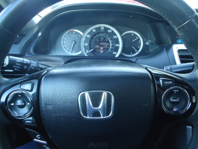 2016 Honda Accord EX-L - Photo 23