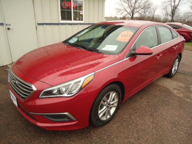 2017 Hyundai Sonata SE's photo