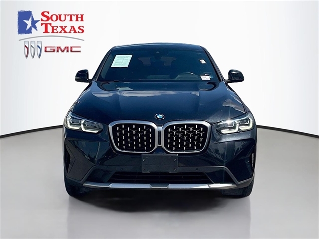 2023 BMW X4