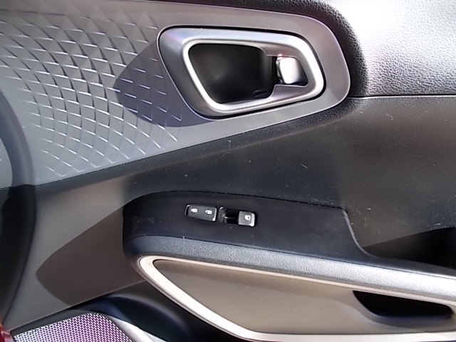 2022 Kia Soul LX - Photo 21