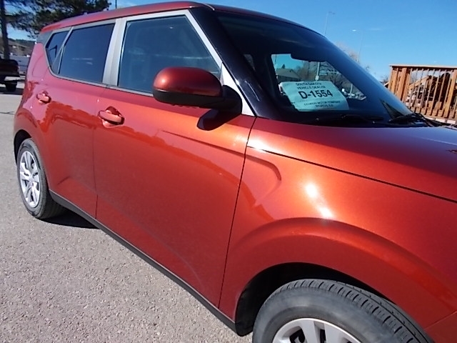 2022 Kia Soul LX - Photo 31