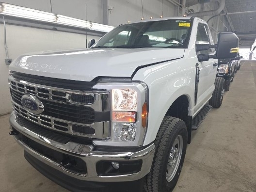 2024 Ford F-350 Super Duty Chassis Cab