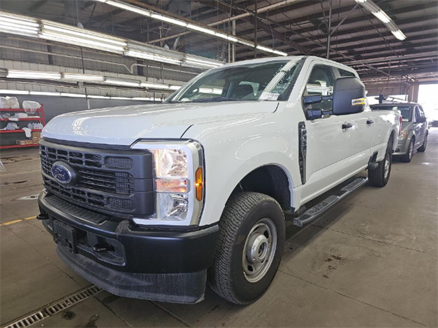 2024 Ford F-350 Super Duty Chassis Cab XL - Photo 14
